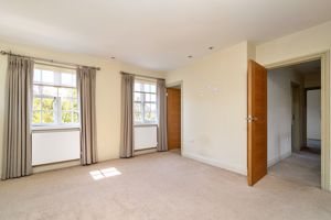 Photo 15- click for photo gallery